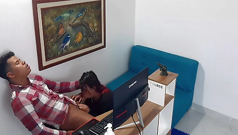 Sexy babe gets her tight pussy fucked by a dildo