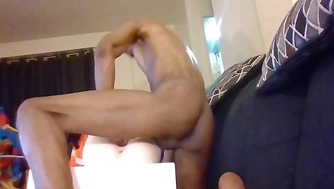 Sexy brunette gets her pussy pounded