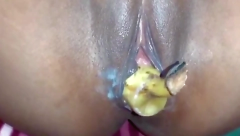 Sultry babe's tight pussy is ready to be