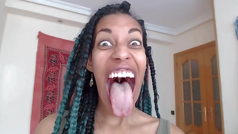 Sexy blonde gets cum after getting