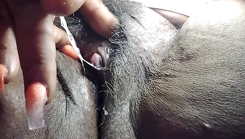 Showereiaky ass on sex video