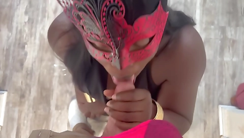 Sexy young chick does a hawt rox-bad pointer